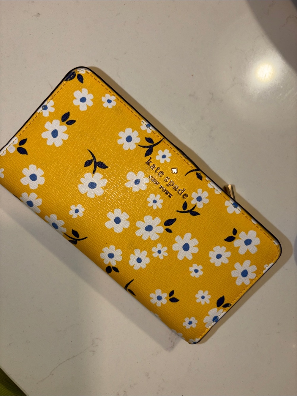 Kate Spade New York Darcy Bifold Wallet
